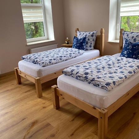 2 Raum Apartment Mit Terrasse, Hell Und Stilvoll Borna Kültér fotó